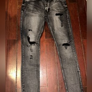 Black slim skubi jeans